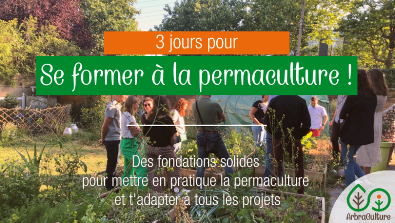 Des personnes autour d'un potager, avec un titre sur la photo : 3 jours pour se former à la permaculture